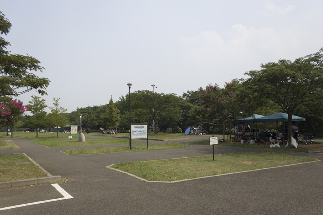 稲城北緑地公園バーベキュー広場