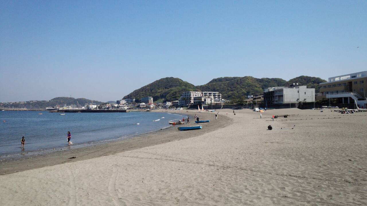 広い砂浜